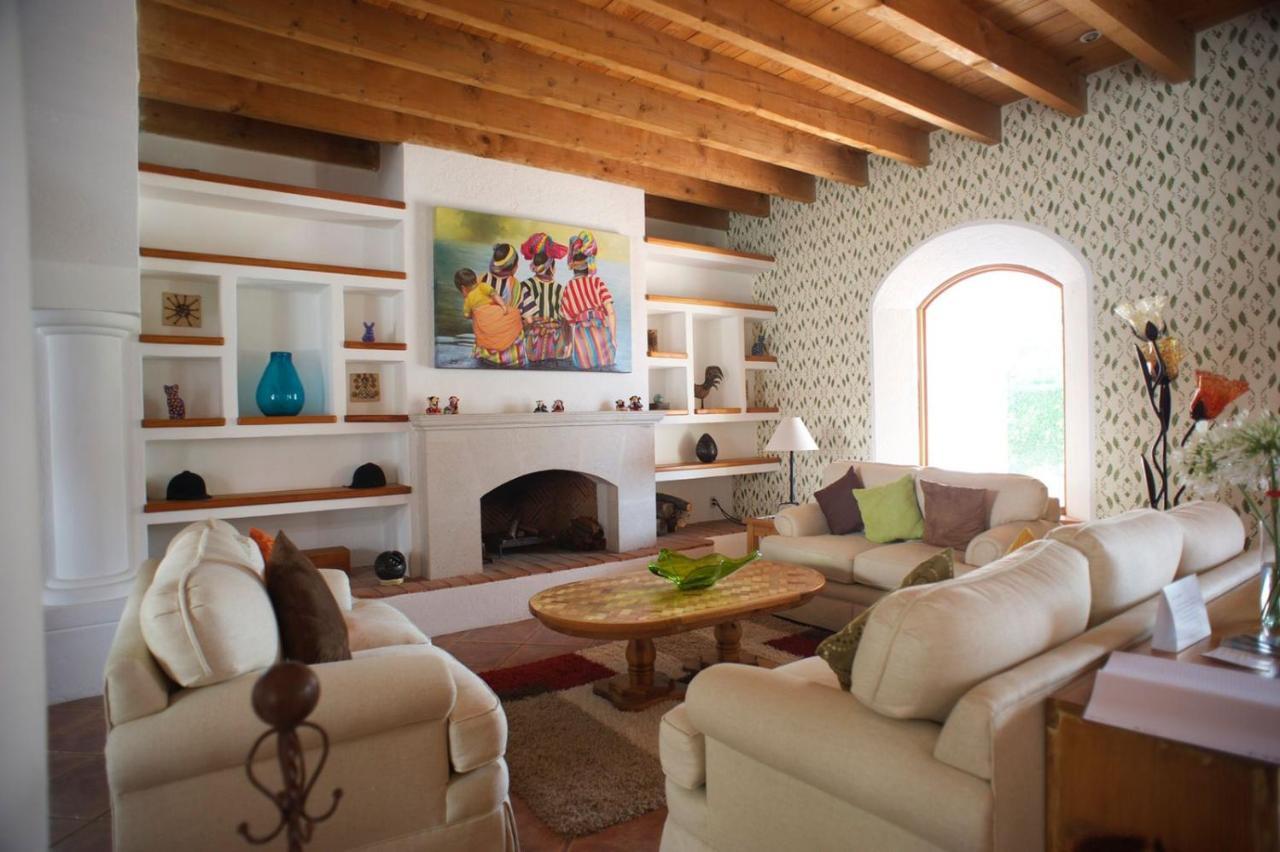 La Casona De Los Colibries El Pueblito  エクステリア 写真
