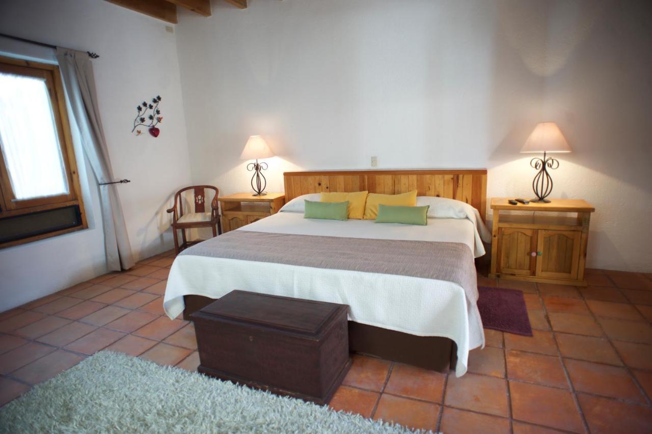 La Casona De Los Colibries El Pueblito  部屋 写真