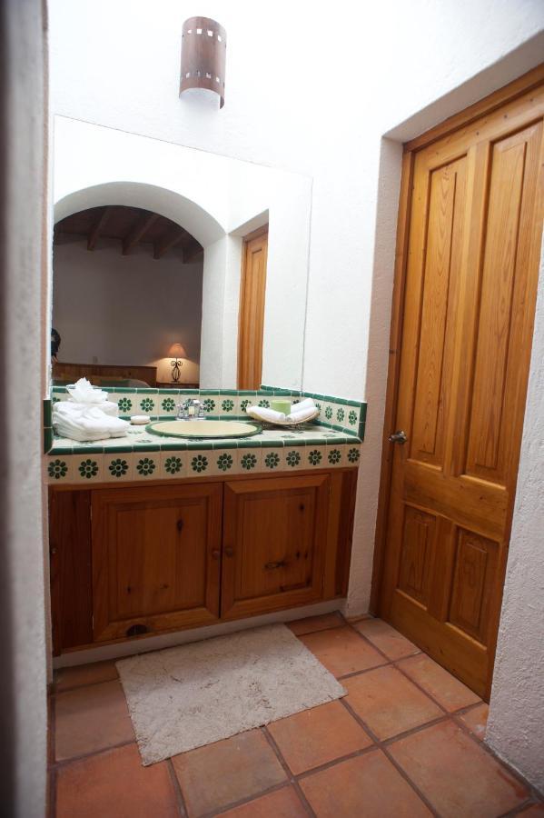 La Casona De Los Colibries El Pueblito  部屋 写真
